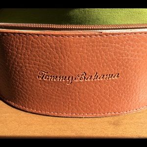 Tommy Bahama Leather Sunglasses Case